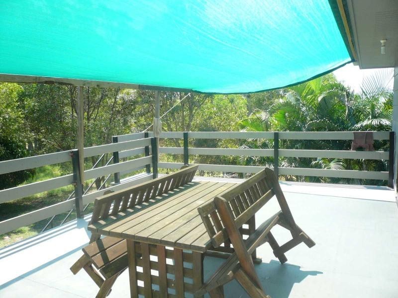 15 Baracoota Street, Macleay Island QLD 4184