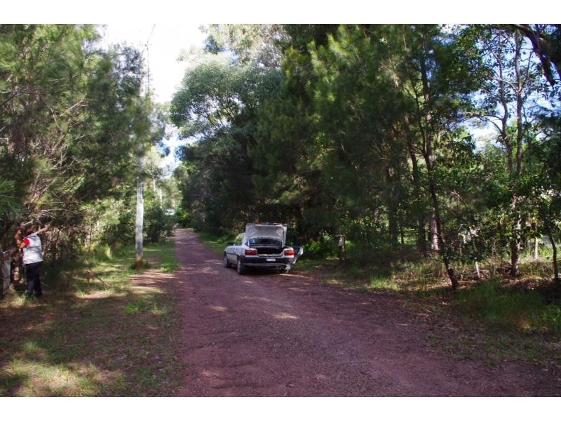 15 Flora Street, Lamb Island QLD 4184
