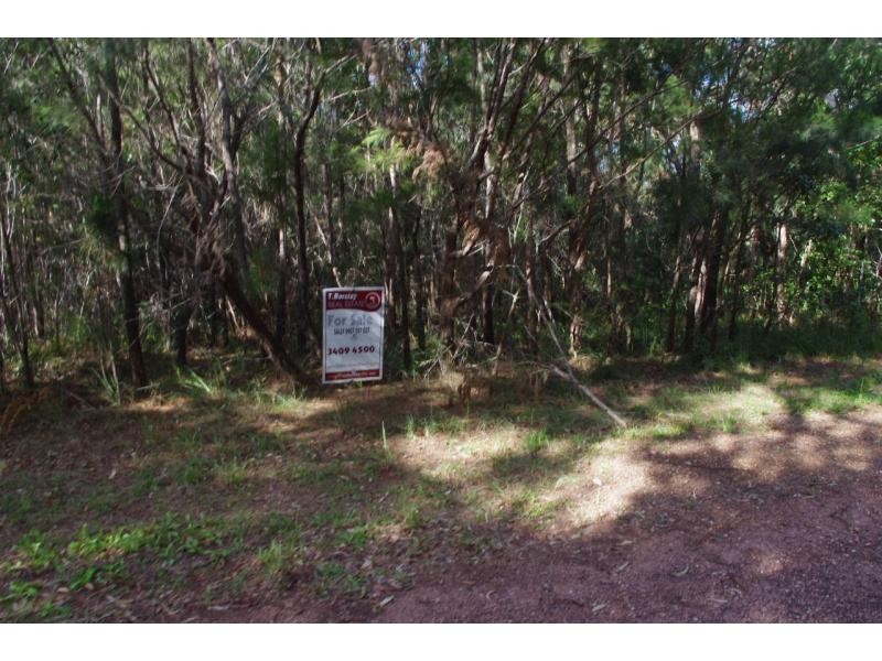 15 Flora Street, Lamb Island QLD 4184