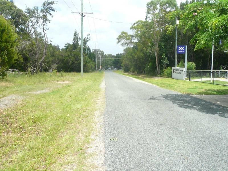 10 Pelican Street, Macleay Island QLD 4184