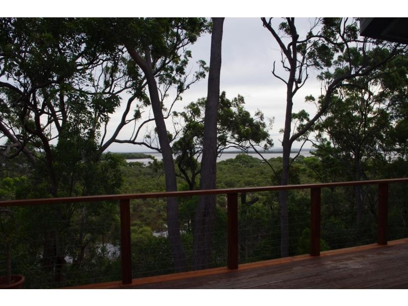 172 Treasure Island Avenue, Karragarra Island QLD 4184