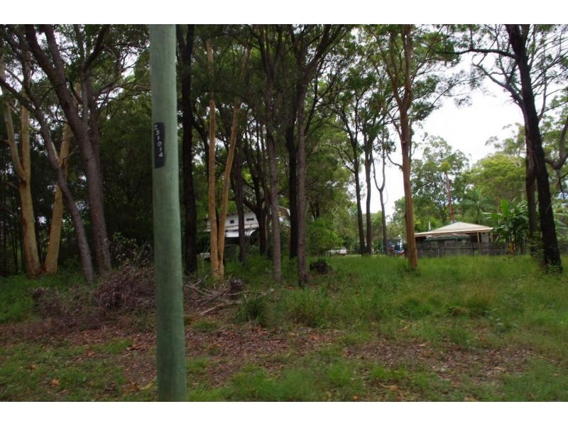 26 Noogie Street, Macleay Island QLD 4184