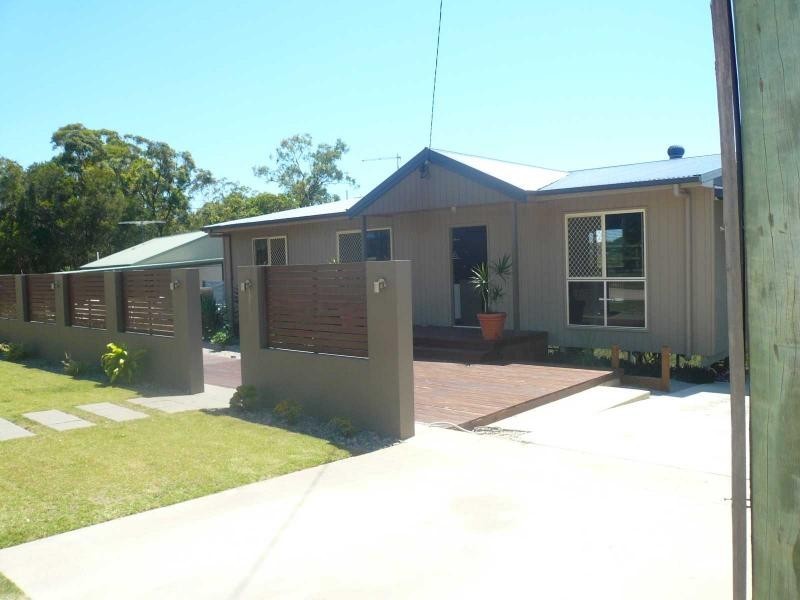 6 Timothy Street, Macleay Island QLD 4184