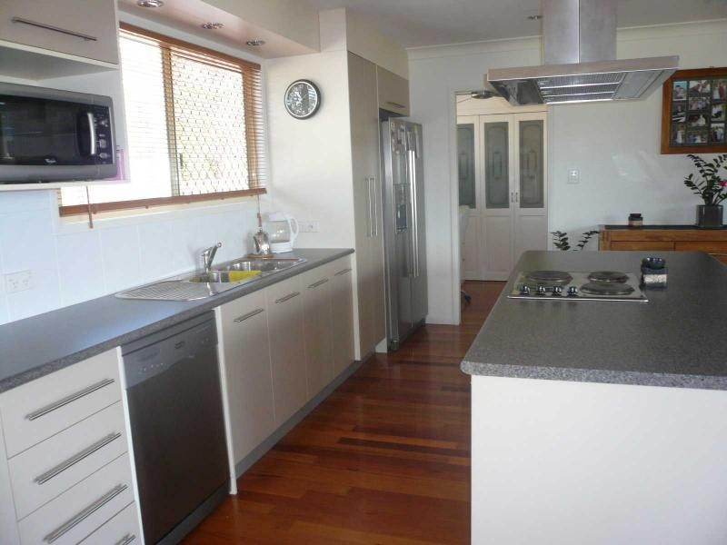 6 Timothy Street, Macleay Island QLD 4184