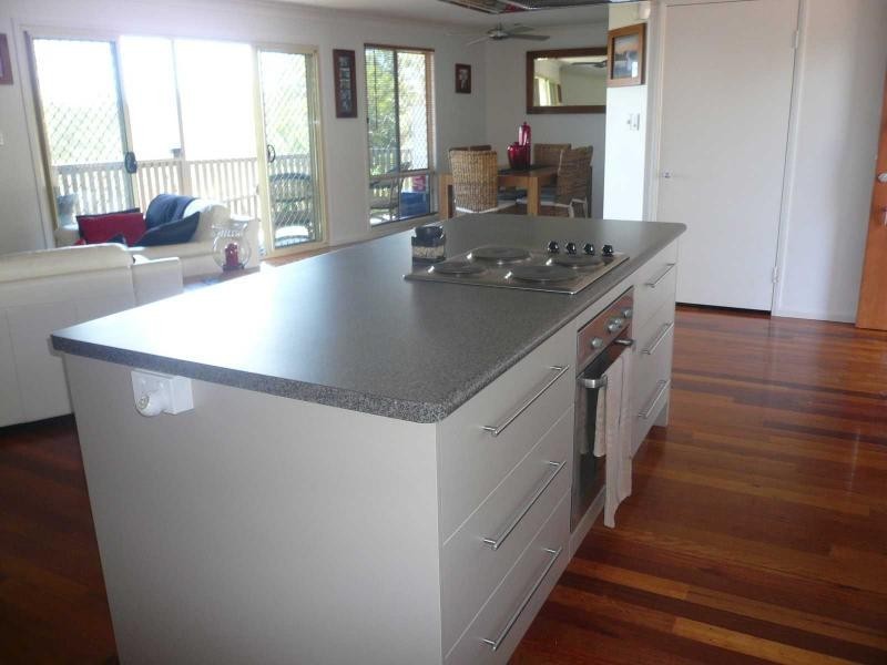 6 Timothy Street, Macleay Island QLD 4184