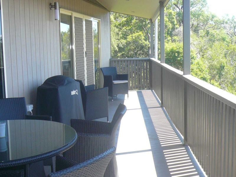 6 Timothy Street, Macleay Island QLD 4184