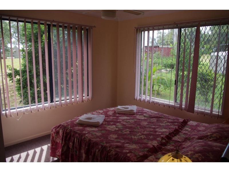 143 Lucas Drive, Lamb Island QLD 4184