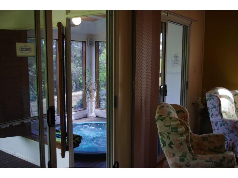 143 Lucas Drive, Lamb Island QLD 4184