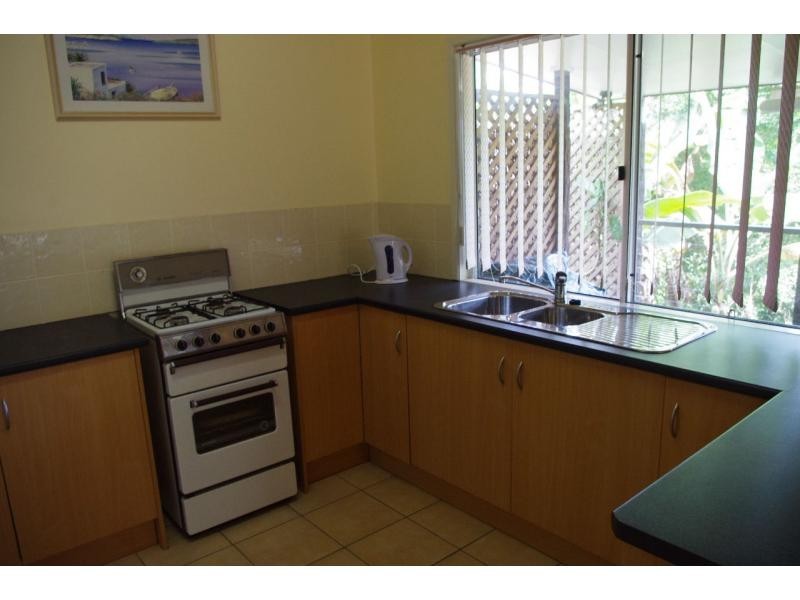 143 Lucas Drive, Lamb Island QLD 4184