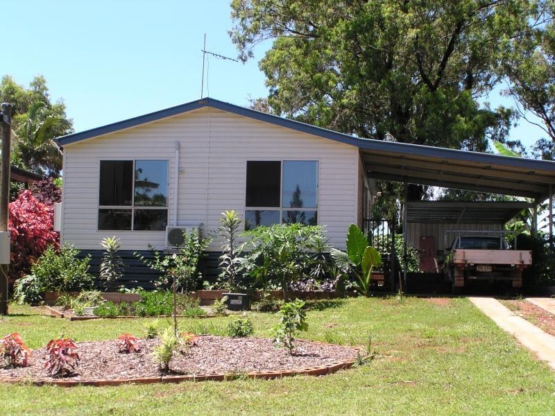 15 Conran Street, Macleay Island QLD 4184