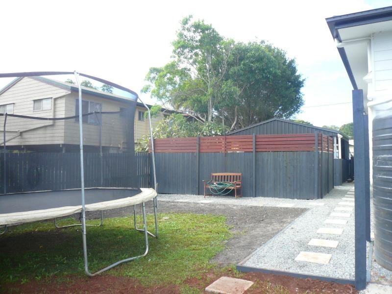 5 Coffea Street, Macleay Island QLD 4184