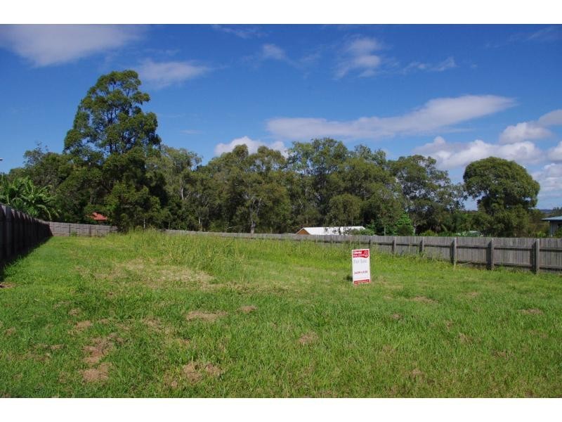 14 Eastbourne Terrace, Macleay Island QLD 4184