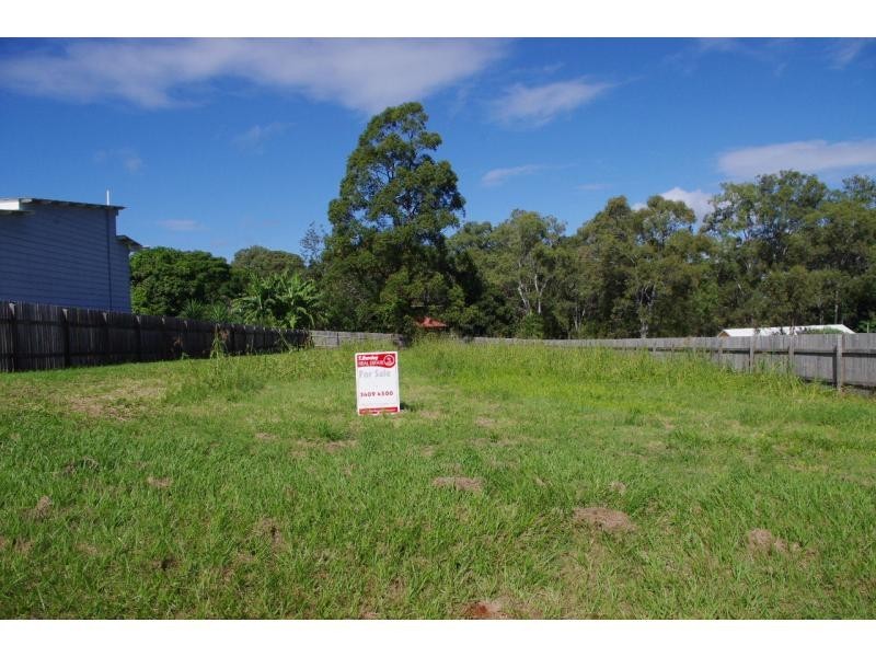 14 Eastbourne Terrace, Macleay Island QLD 4184
