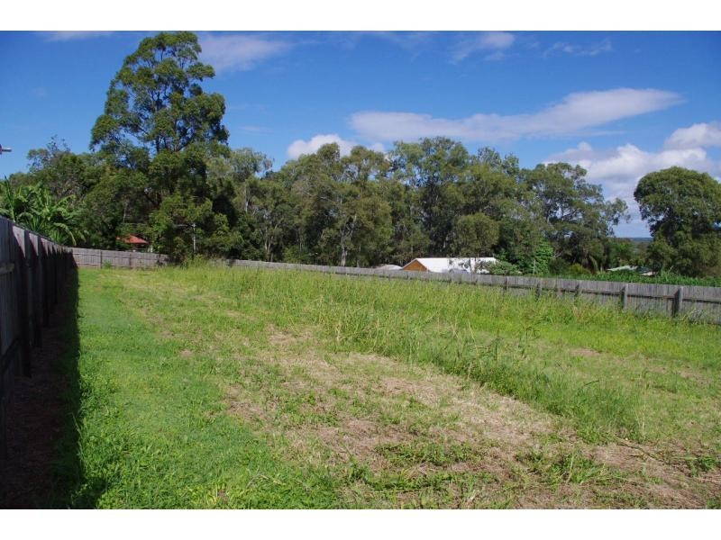 14 Eastbourne Terrace, Macleay Island QLD 4184