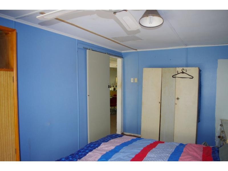 94 Treasure Island Avenue, Karragarra Island QLD 4184