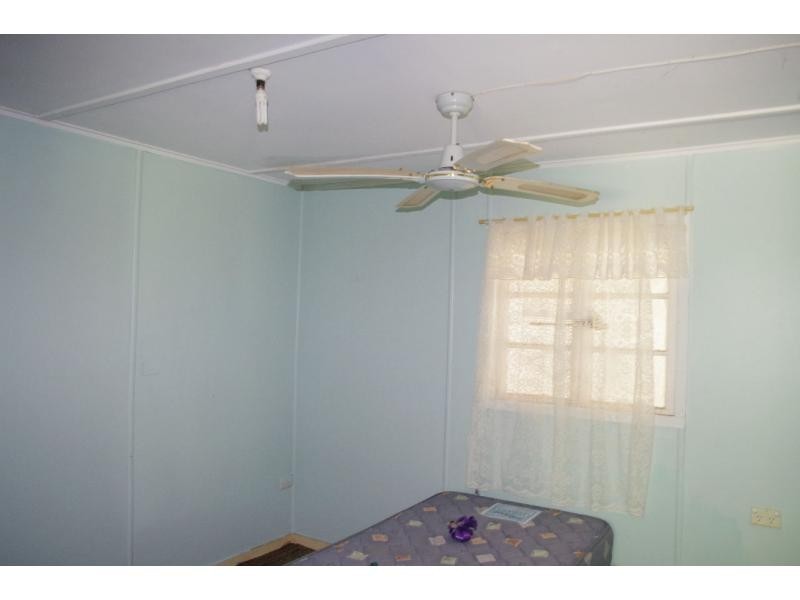 94 Treasure Island Avenue, Karragarra Island QLD 4184
