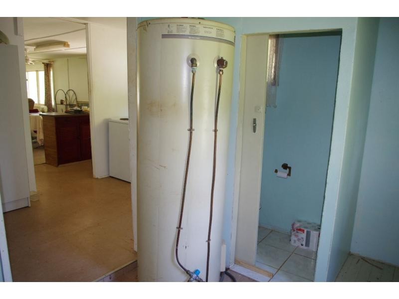 94 Treasure Island Avenue, Karragarra Island QLD 4184