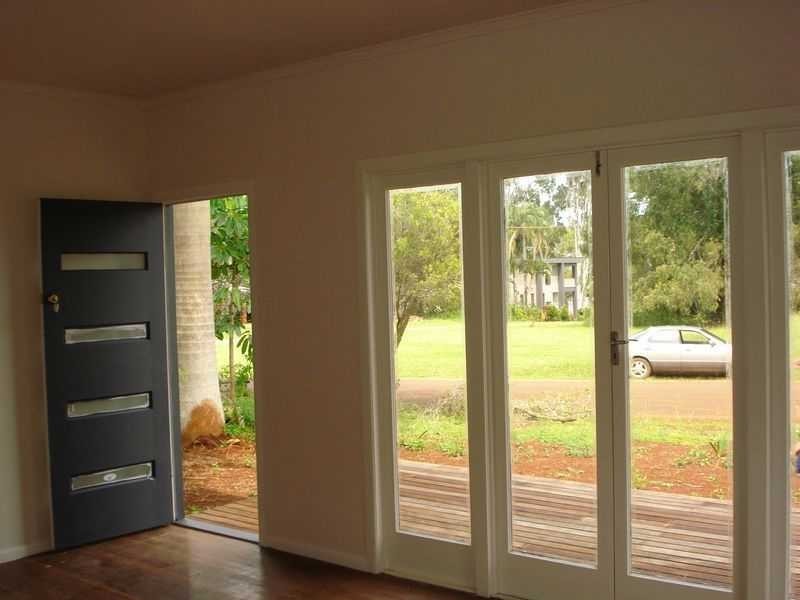 26 Leonie Street, Lamb Island QLD 4184