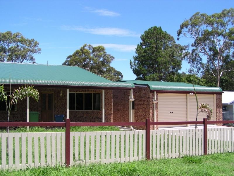 9 Citron Street, Macleay Island QLD 4184