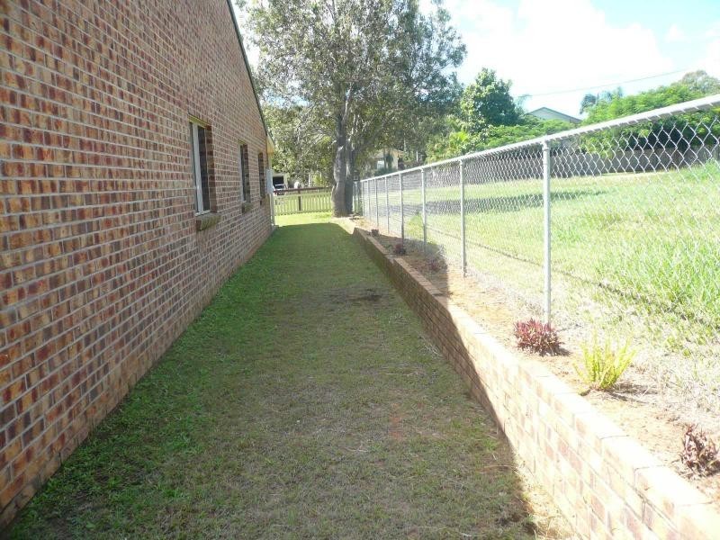 9 Citron Street, Macleay Island QLD 4184