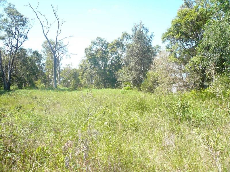 38 Nunkeri Drive, Macleay Island QLD 4184