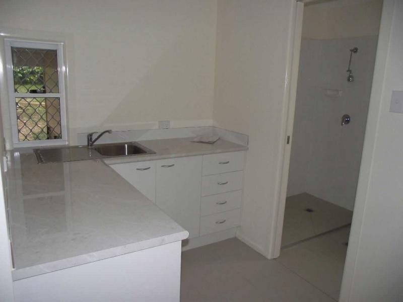 2 Morwong Street, Macleay Island QLD 4184