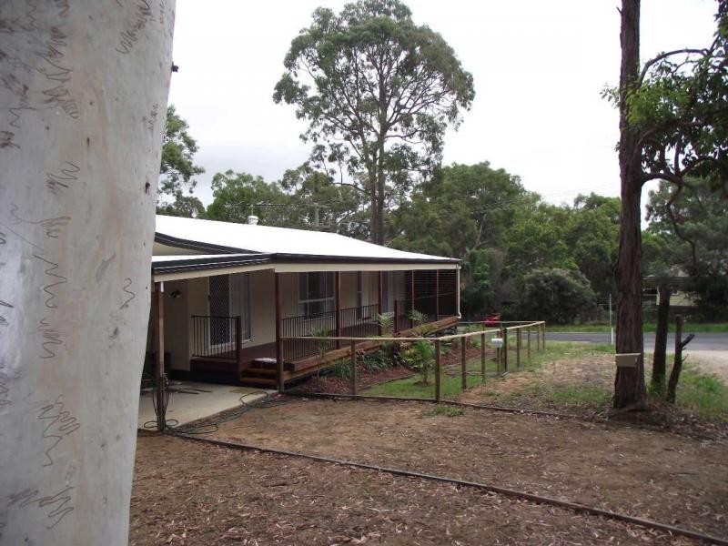 2 Morwong Street, Macleay Island QLD 4184