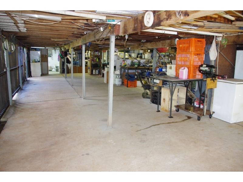 16 Noyes Parade, Karragarra Island QLD 4184