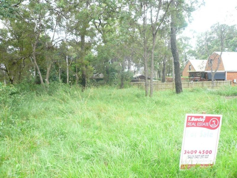 3 Double Bay Street, Macleay Island QLD 4184