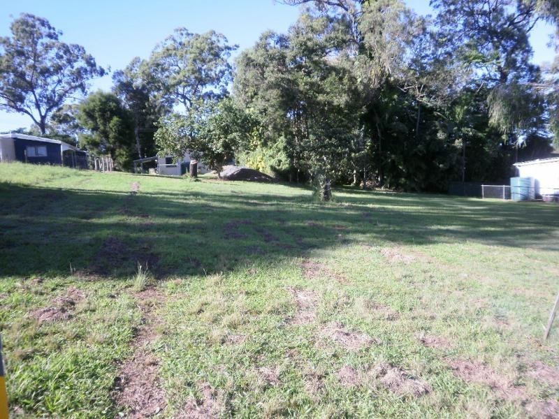 32 Melaleuca Drive, Lamb Island QLD 4184