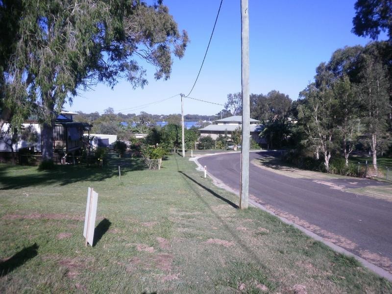 32 Melaleuca Drive, Lamb Island QLD 4184