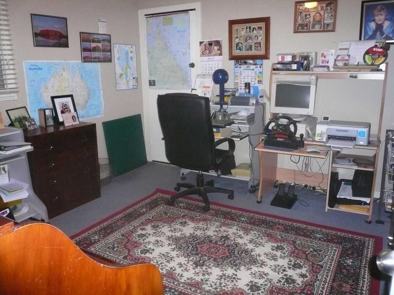18 Coast Road, Macleay Island QLD 4184