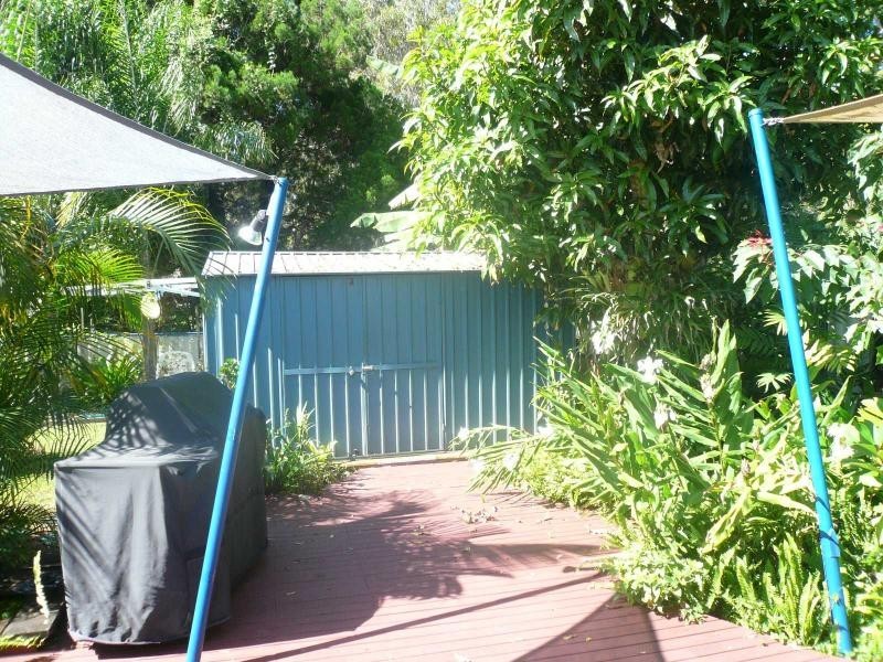 18 Coast Road, Macleay Island QLD 4184