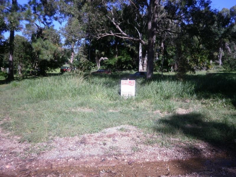 23 Paula Parade, Lamb Island QLD 4184