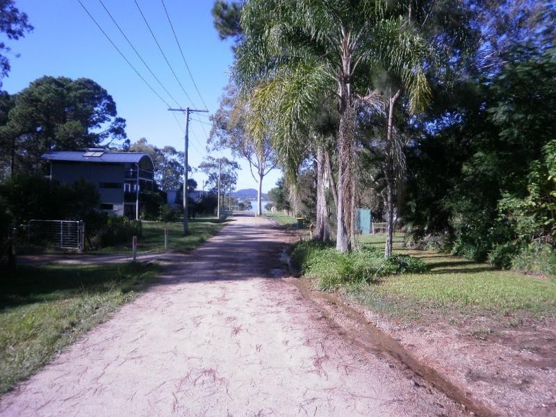 23 Paula Parade, Lamb Island QLD 4184
