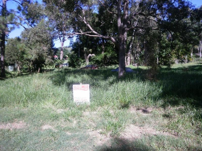 23 Paula Parade, Lamb Island QLD 4184