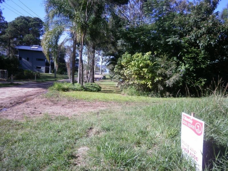 23 Paula Parade, Lamb Island QLD 4184