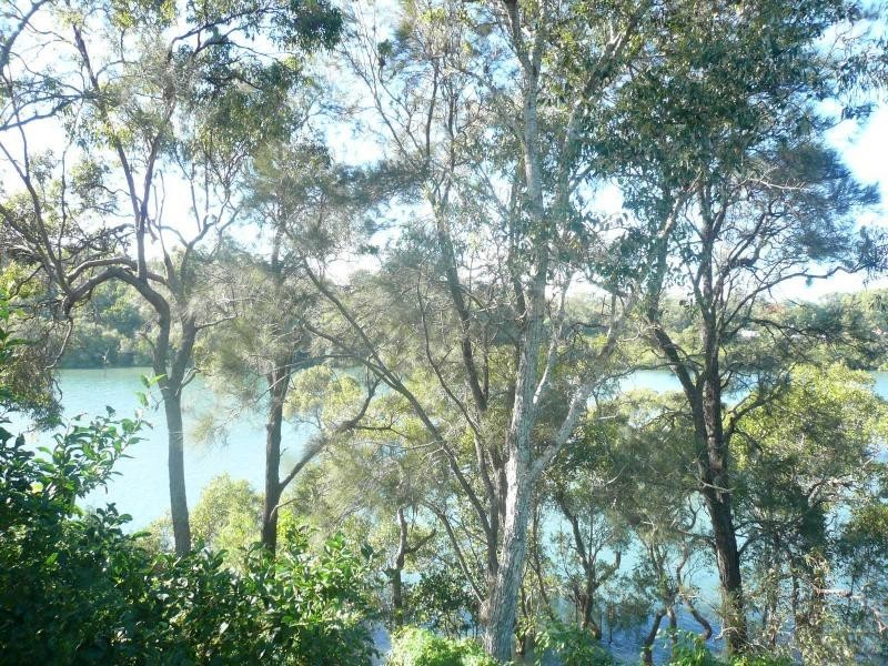 30 Deviot Street, Macleay Island QLD 4184