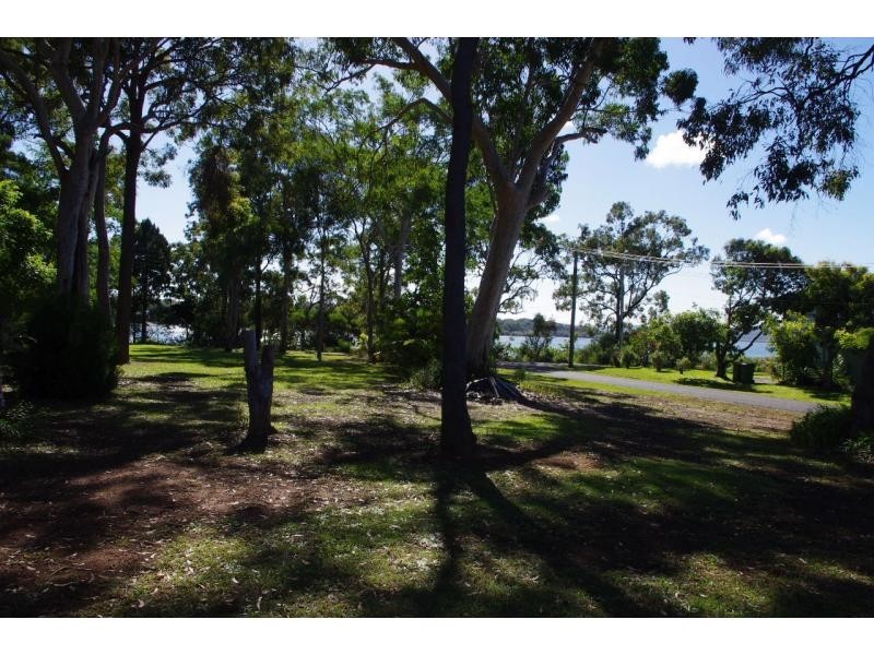 6 Sunset Strip, Karragarra Island QLD 4184