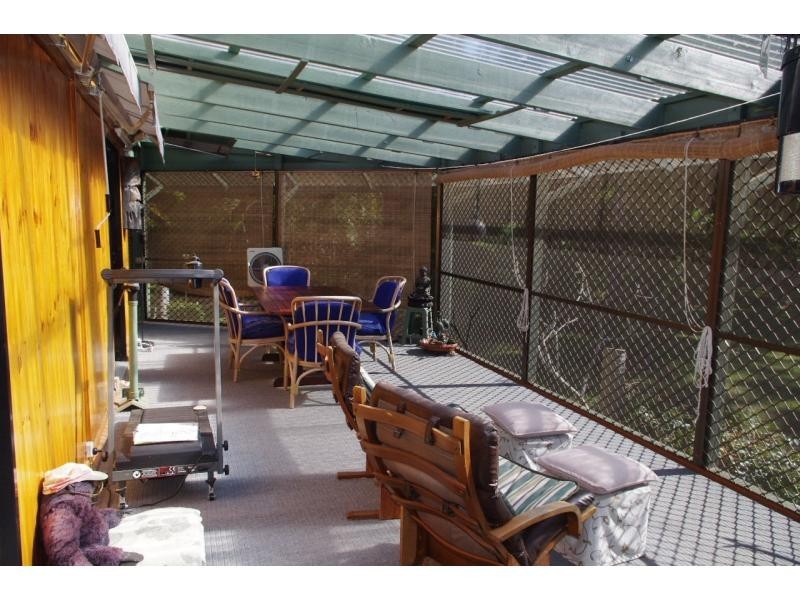 6 Sunset Strip, Karragarra Island QLD 4184