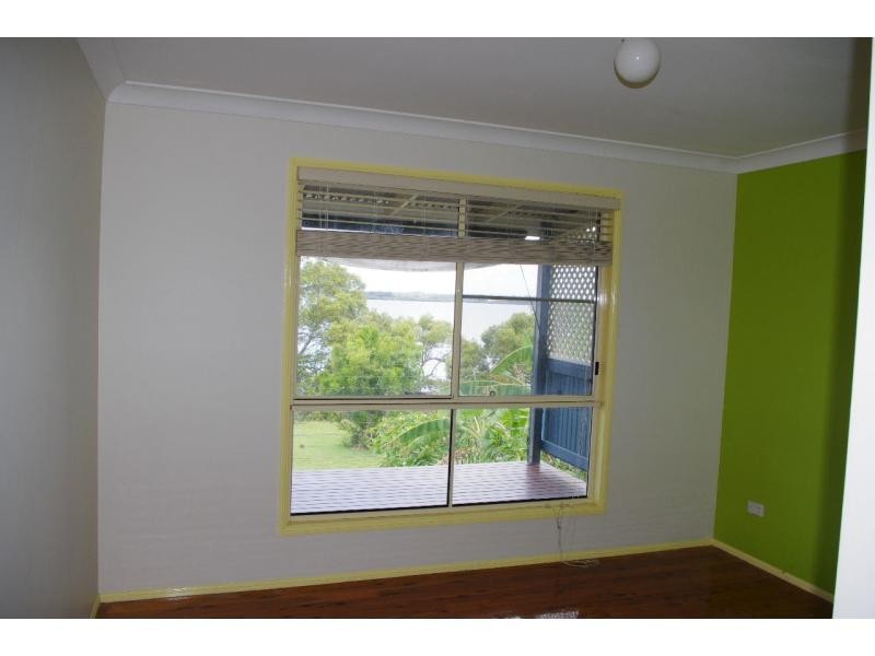 38 Coorong, Macleay Island QLD 4184