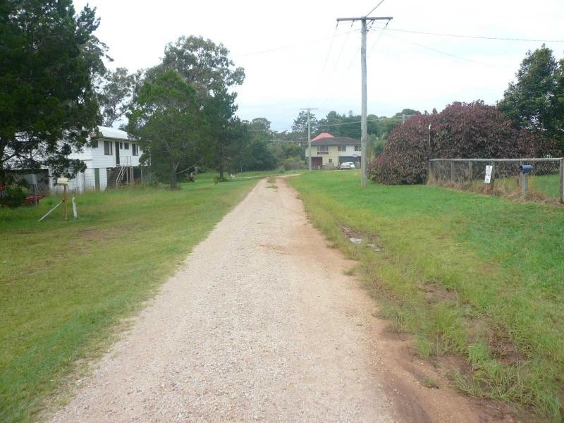 25 Betty Street, Macleay Island QLD 4184