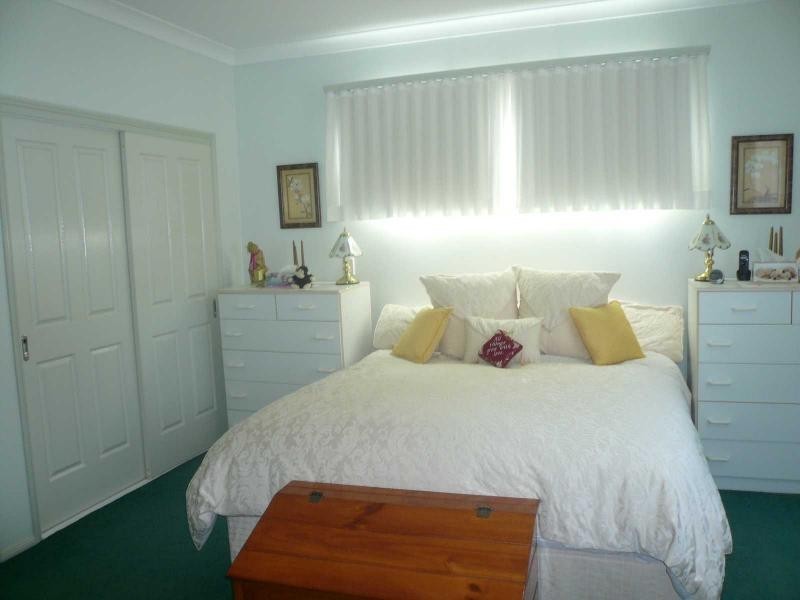 19 Coondooroopa Drive, Macleay Island QLD 4184