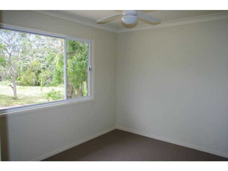 15 Rhodes Street, Macleay Island QLD 4184