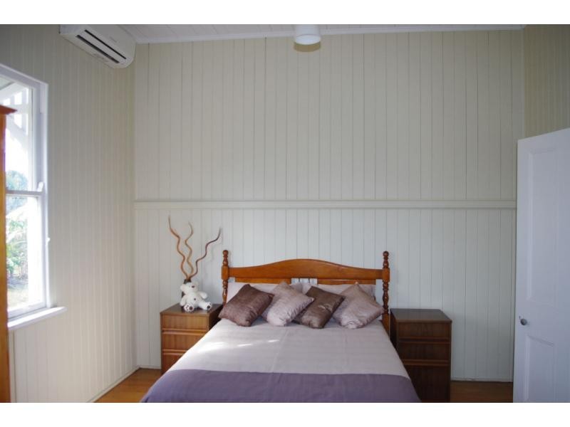 18 Wake, Macleay Island QLD 4184