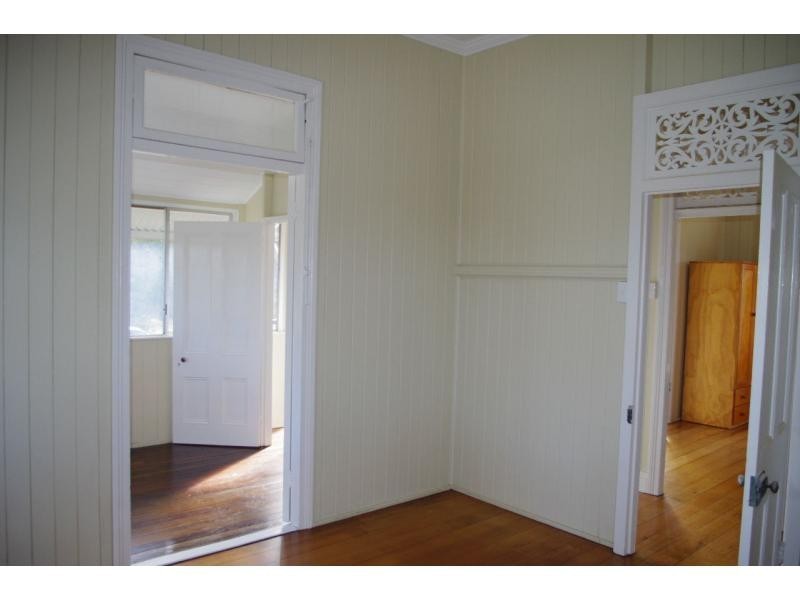 18 Wake, Macleay Island QLD 4184