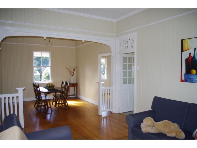 18 Wake, Macleay Island QLD 4184