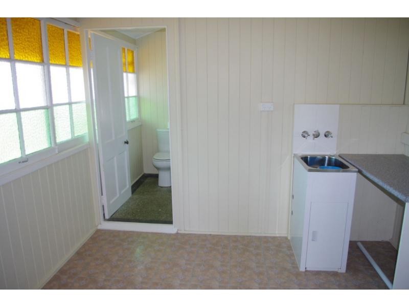 18 Wake, Macleay Island QLD 4184