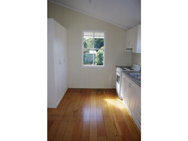 18 Wake, Macleay Island QLD 4184