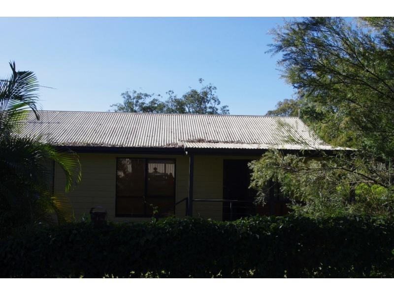 1 Con Street, Macleay Island QLD 4184